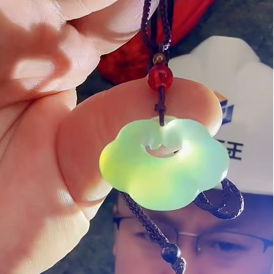 【孙总矿业 抖音发货】纯天然蛇纹石如意吊坠多样性发其一 018岫玉