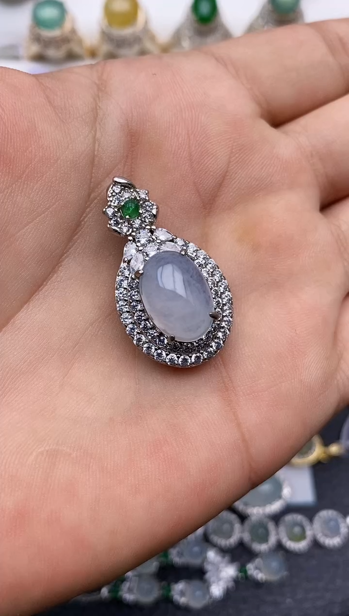 翡翠未镶嵌颈饰福利2230