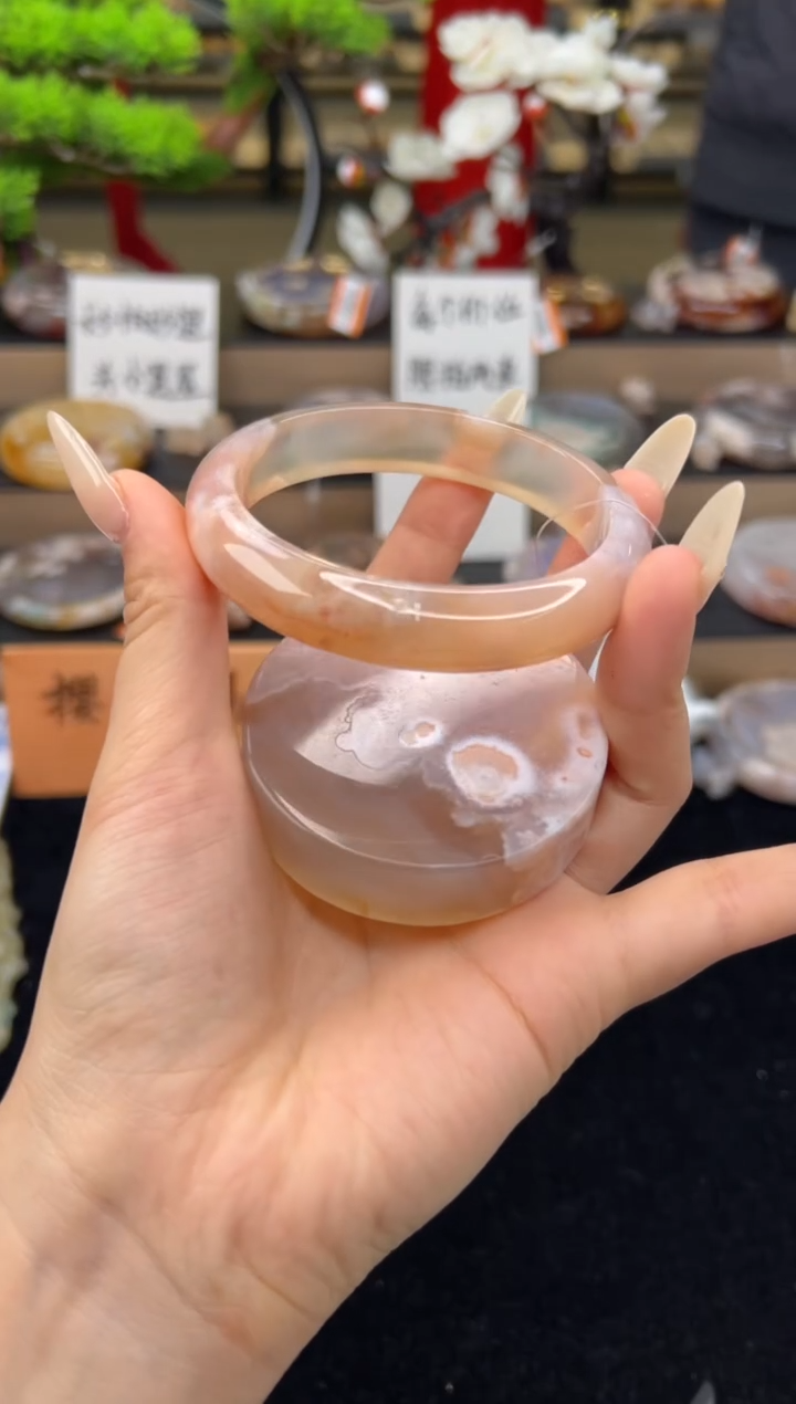 【闪购商品】石英质玉手镯未镶嵌62圈口（赠送镯心）23385