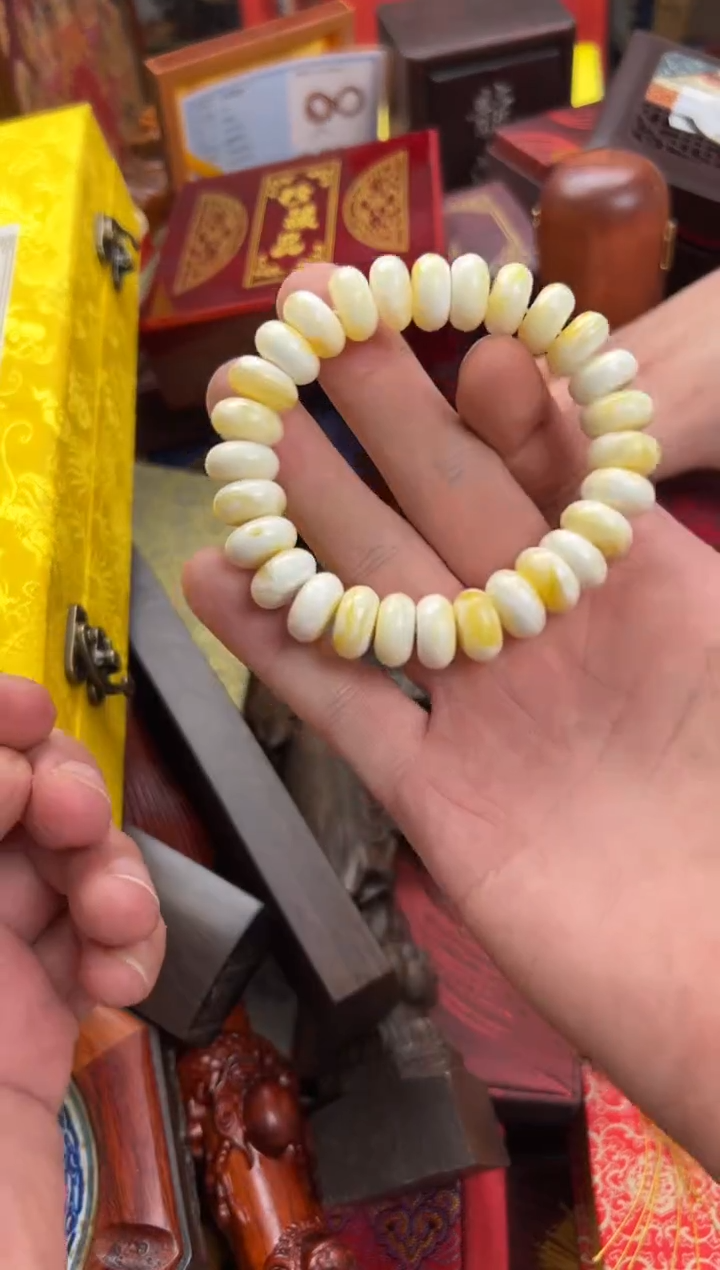 【闪购商品】蜜蜡裸石未镶嵌————————————