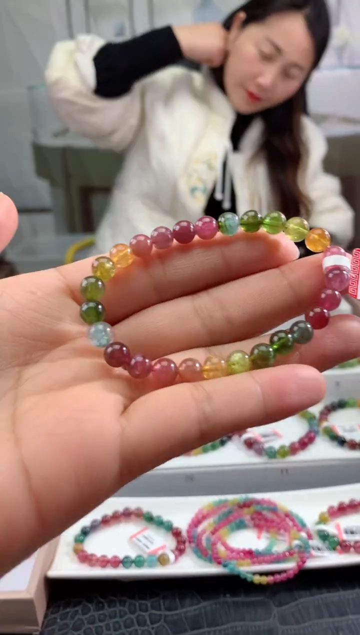 【闪购商品】碧玺手串未镶嵌多样性发一条