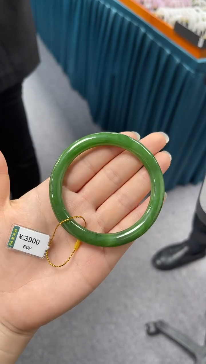 【闪购商品】和田玉手镯未镶嵌一个 圈口约mm：59-61