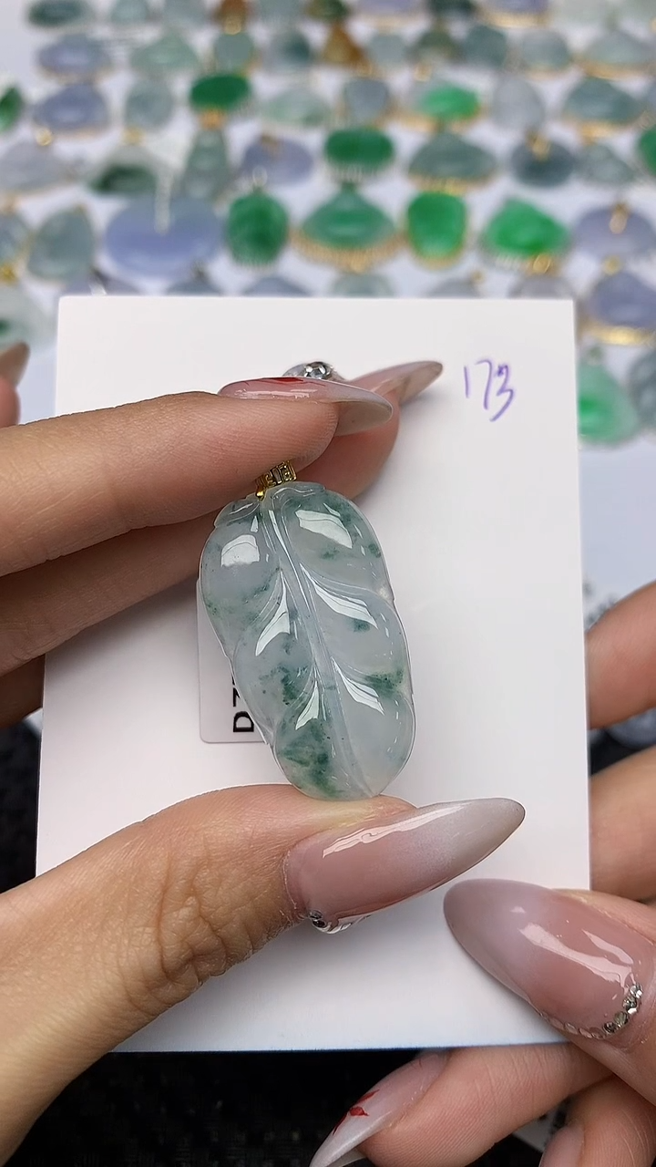 【闪购商品】翡翠颈饰18K金镶嵌天然翡翠A货