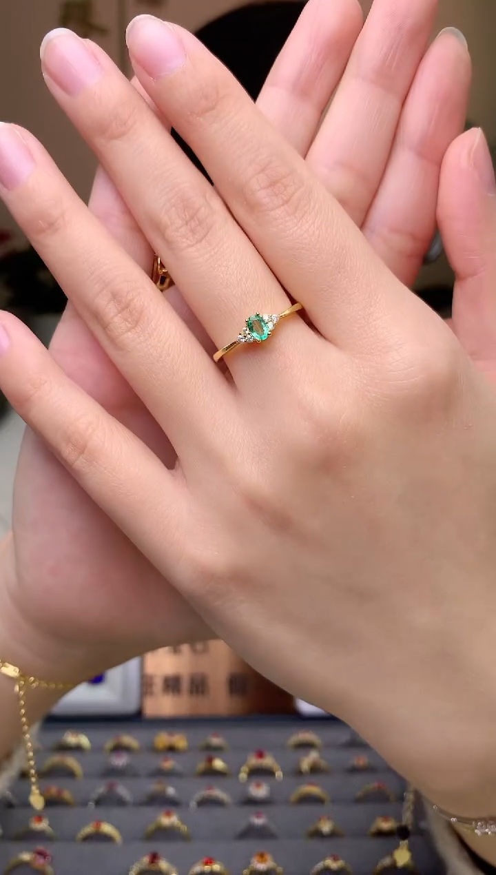 【闪购商品】祖母绿戒指银S925镶嵌戒指