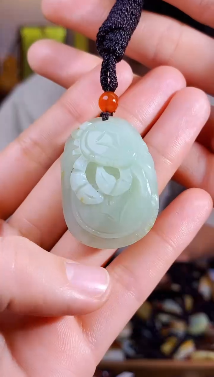 【闪购商品】和田玉颈饰未镶嵌1