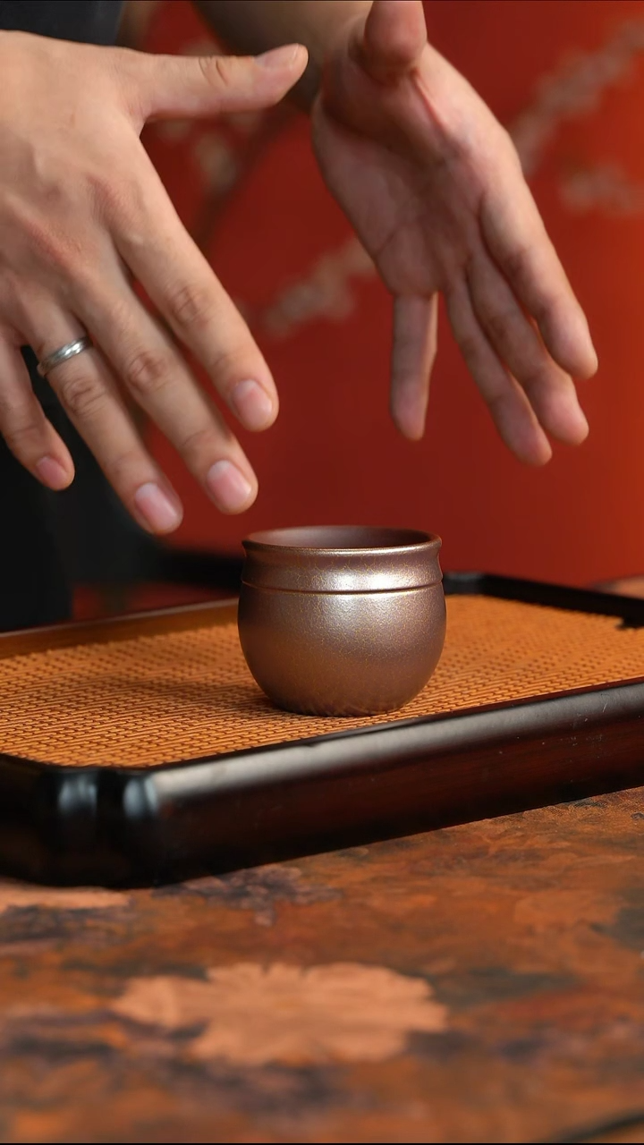 宜兴紫砂贝壳烧主人杯80cc