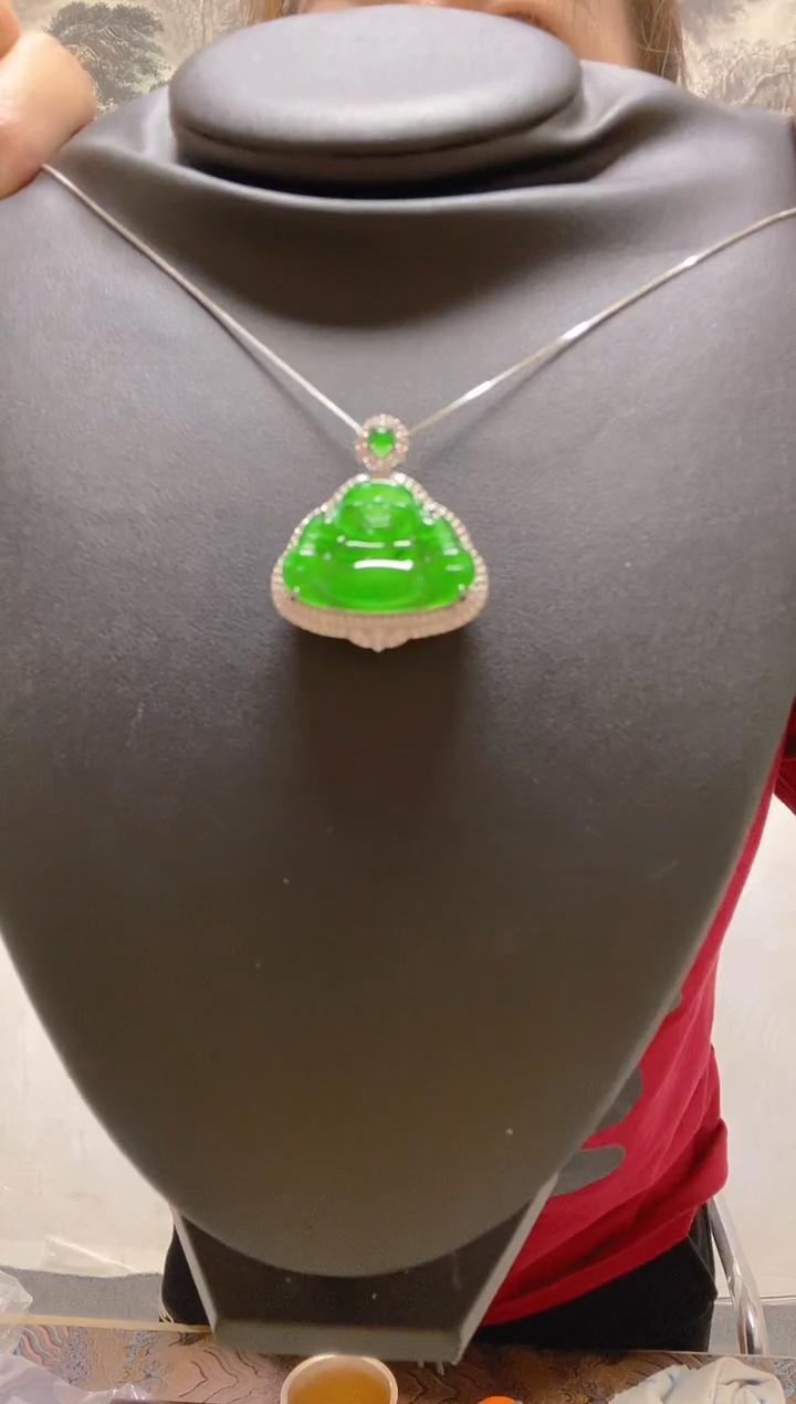 颈饰未镶嵌翡翠假一罚四