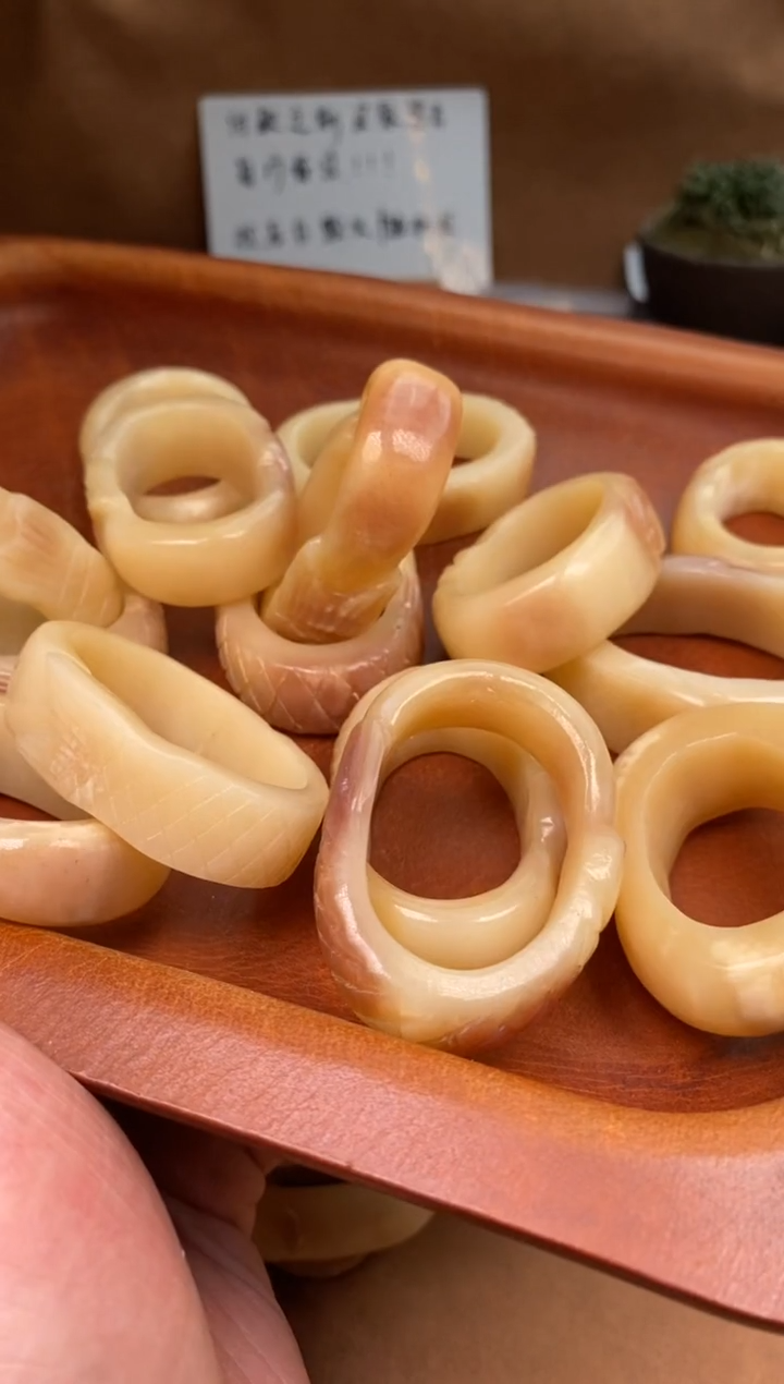 【闪购商品】驼骨其他P801-驼骨锦鲤圈子-有棕裂