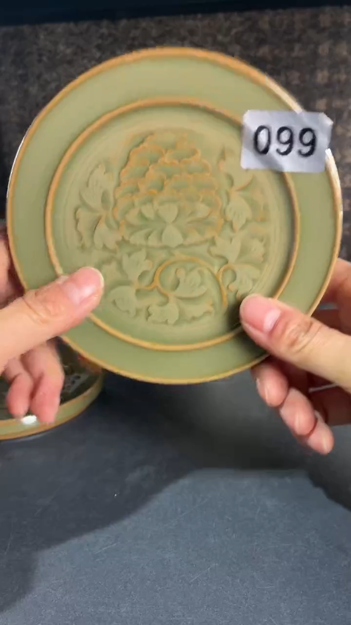 耀州窑仰山塔式牡丹壶承099