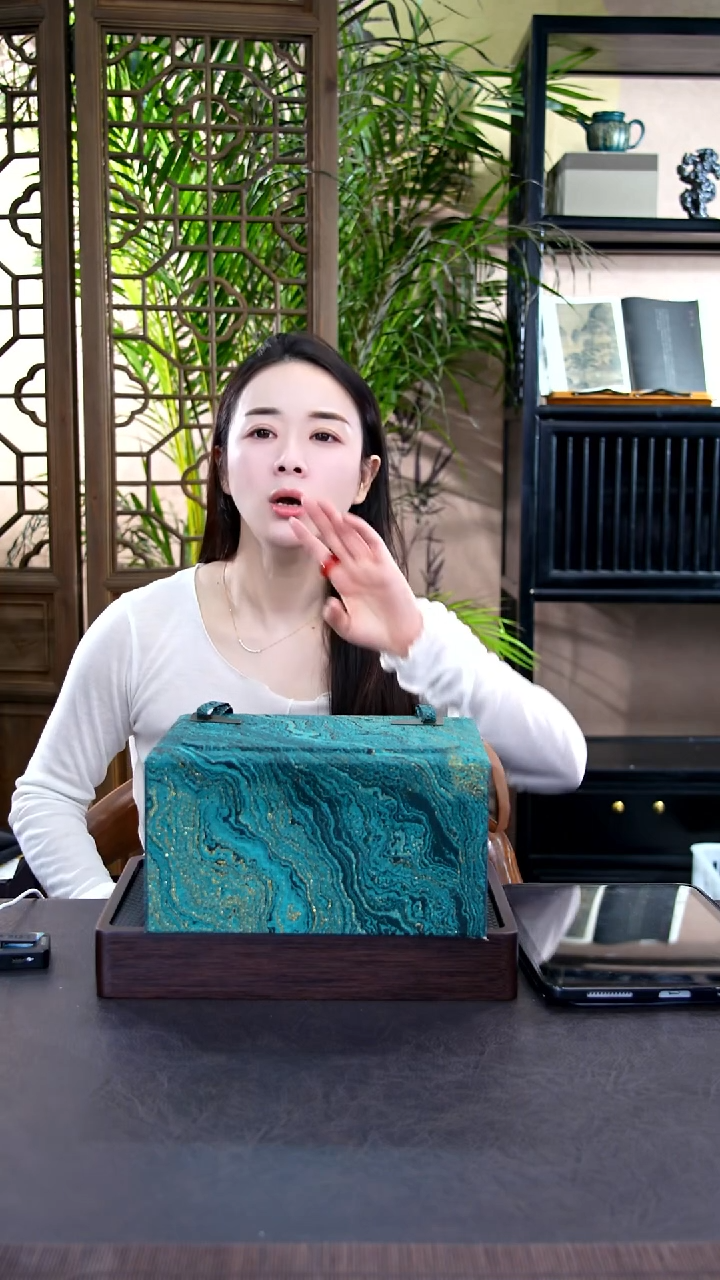 茶壶紫砂44宜兴紫砂壶惊喜