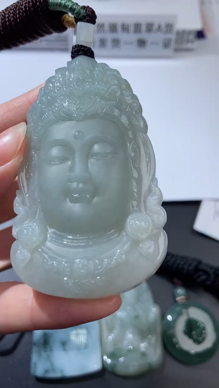 未镶嵌挂件翡翠374502   多人