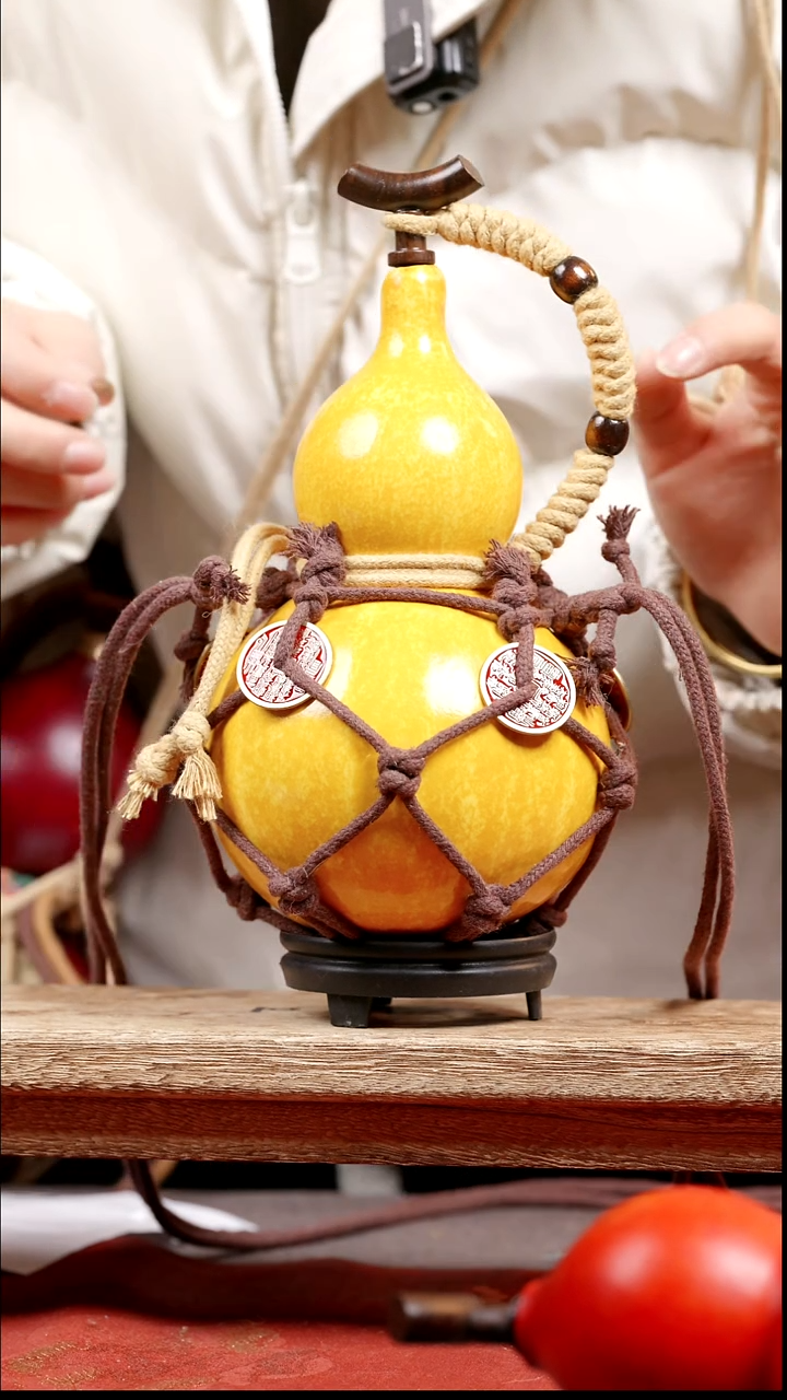 795号纯手工制作天然大漆真葫芦【不包全品介意慎拍】