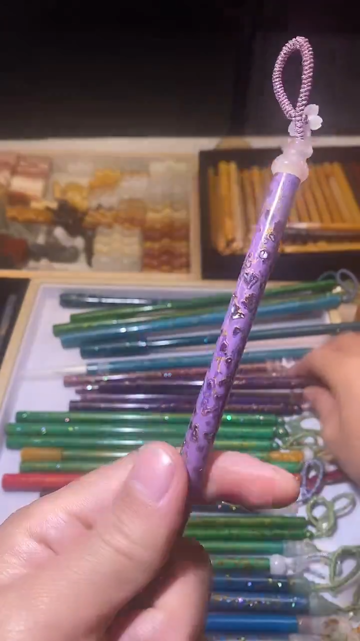 紫色大漆1支黑兼紫毫