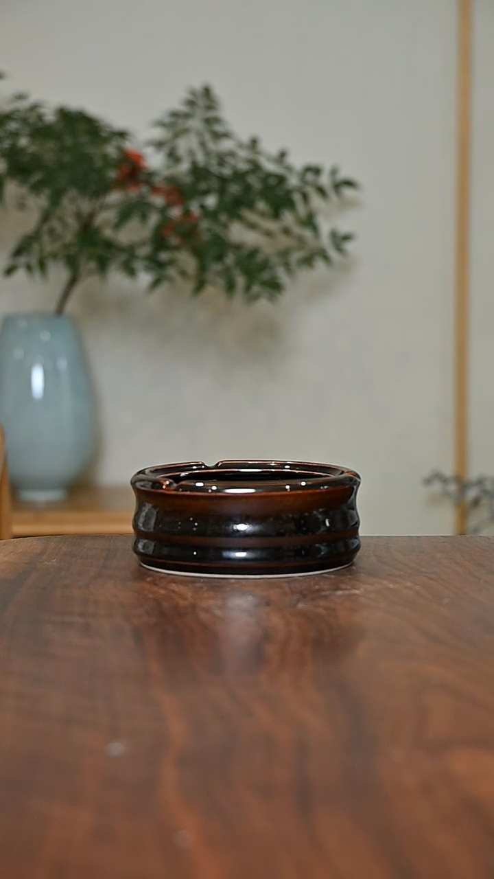 烟灰缸 矿石釉 微瑕 无款