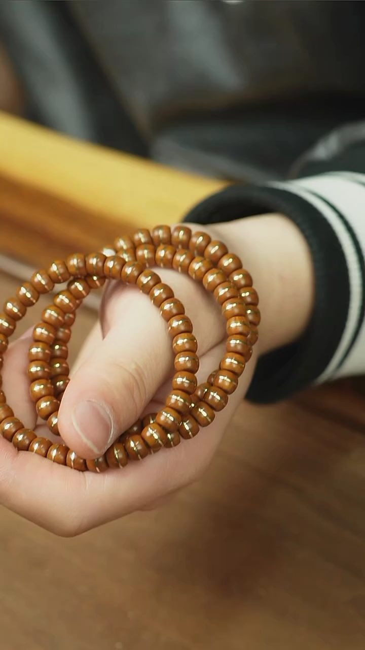 【闪购商品】紫金鼠手串3.0咖皮实心一线天7x6带标