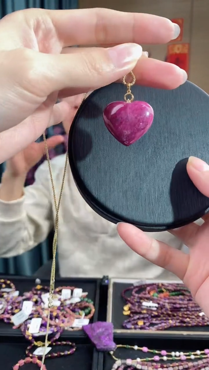 【闪购商品】红宝石吊坠(不含链)18K金镶嵌919