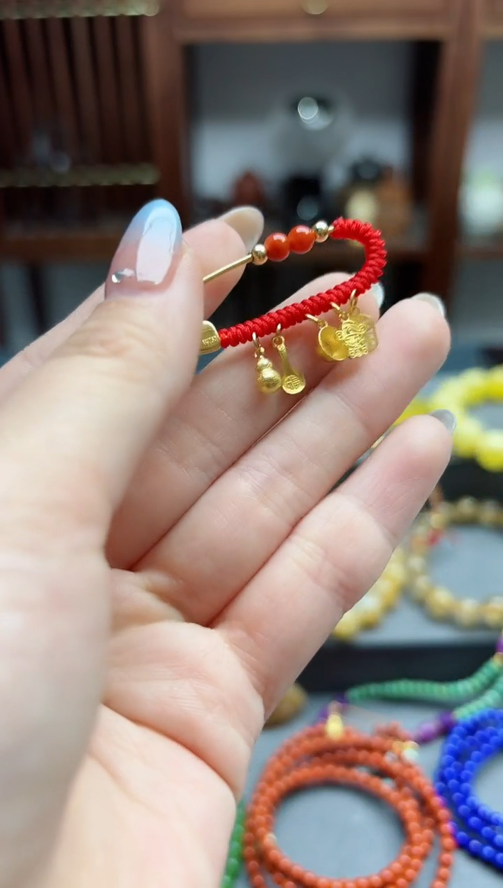 【闪购商品】南红玛瑙胸针18K金镶嵌18k金南红胸针*1 ZX