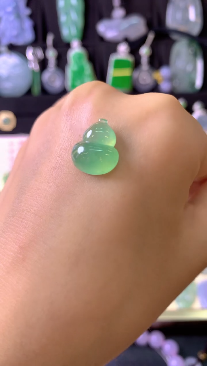 定制翡翠未镶嵌1裸玉（客户意向镶嵌）