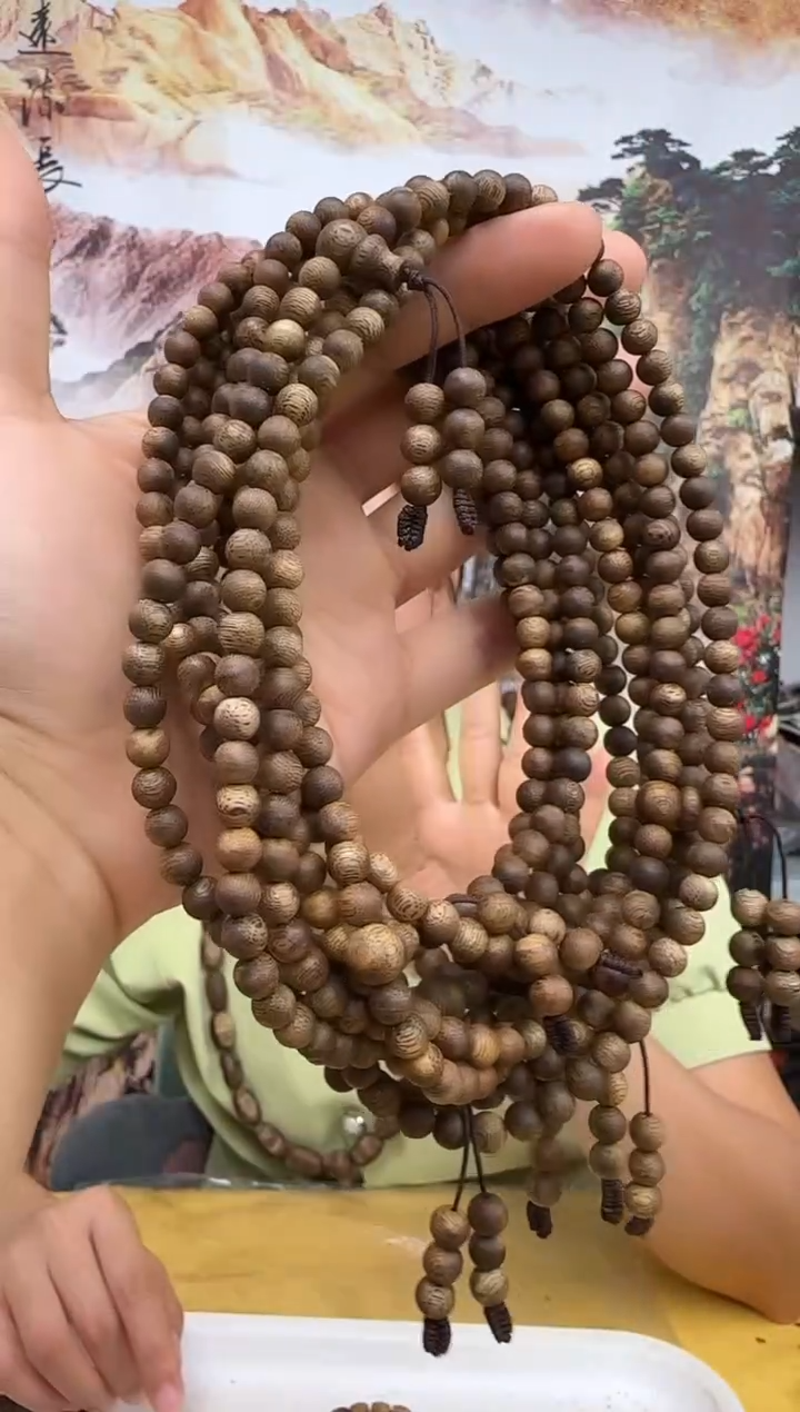 沉香沉香碎屑+199YDQ6奇楠白奇虫漏多圆卡6宠粉多样性发一