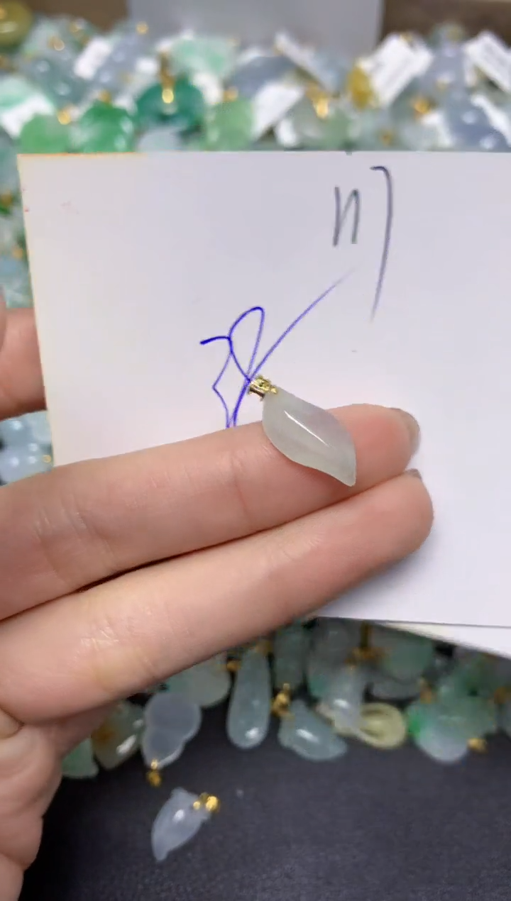 【闪购商品】翡翠颈饰18K金镶嵌 天然翡翠A货