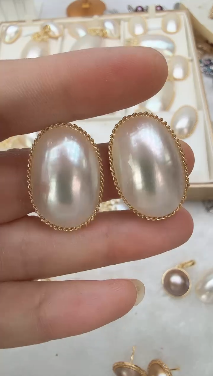 铜合金无有边白色耳钉