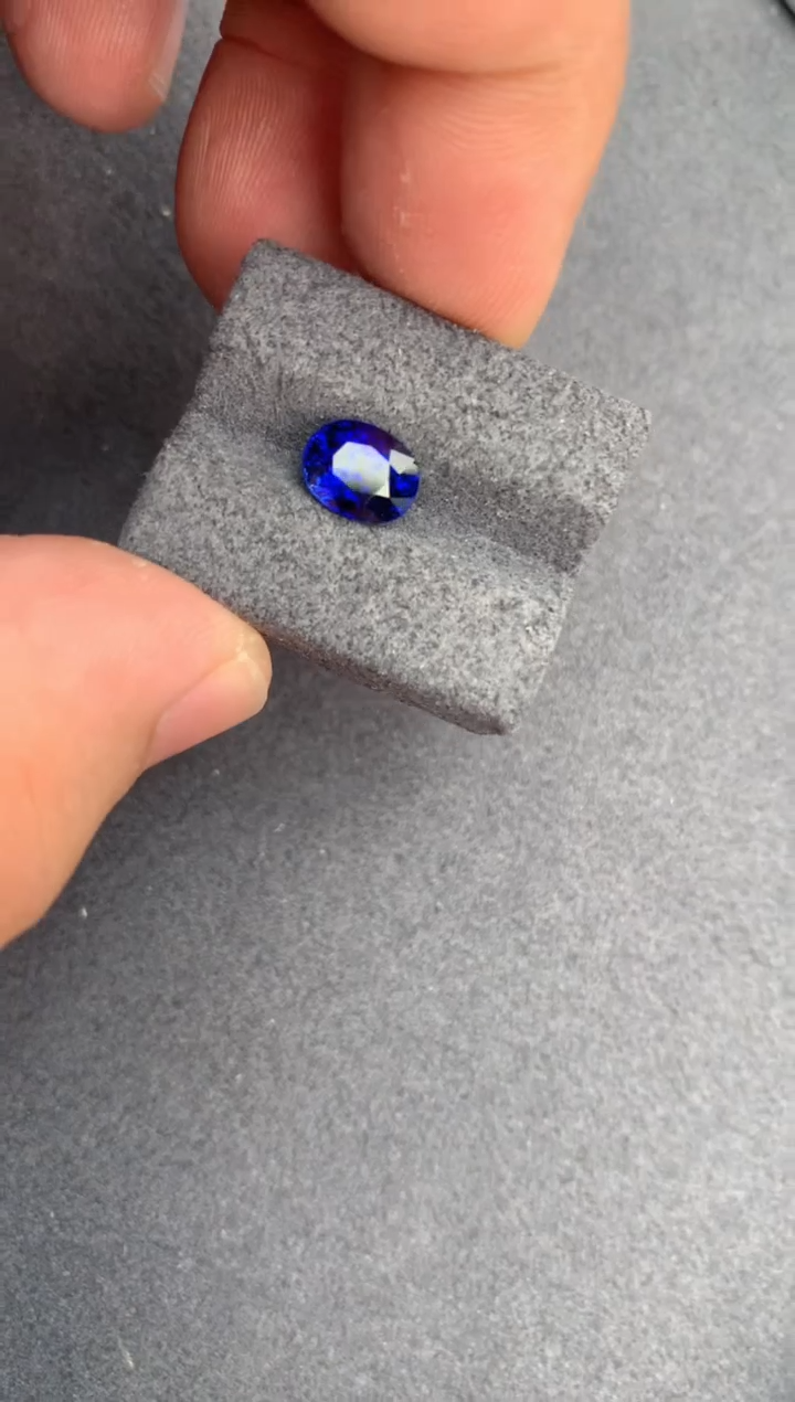 【闪购商品】蓝宝石裸石未镶嵌2ct皇家蓝
