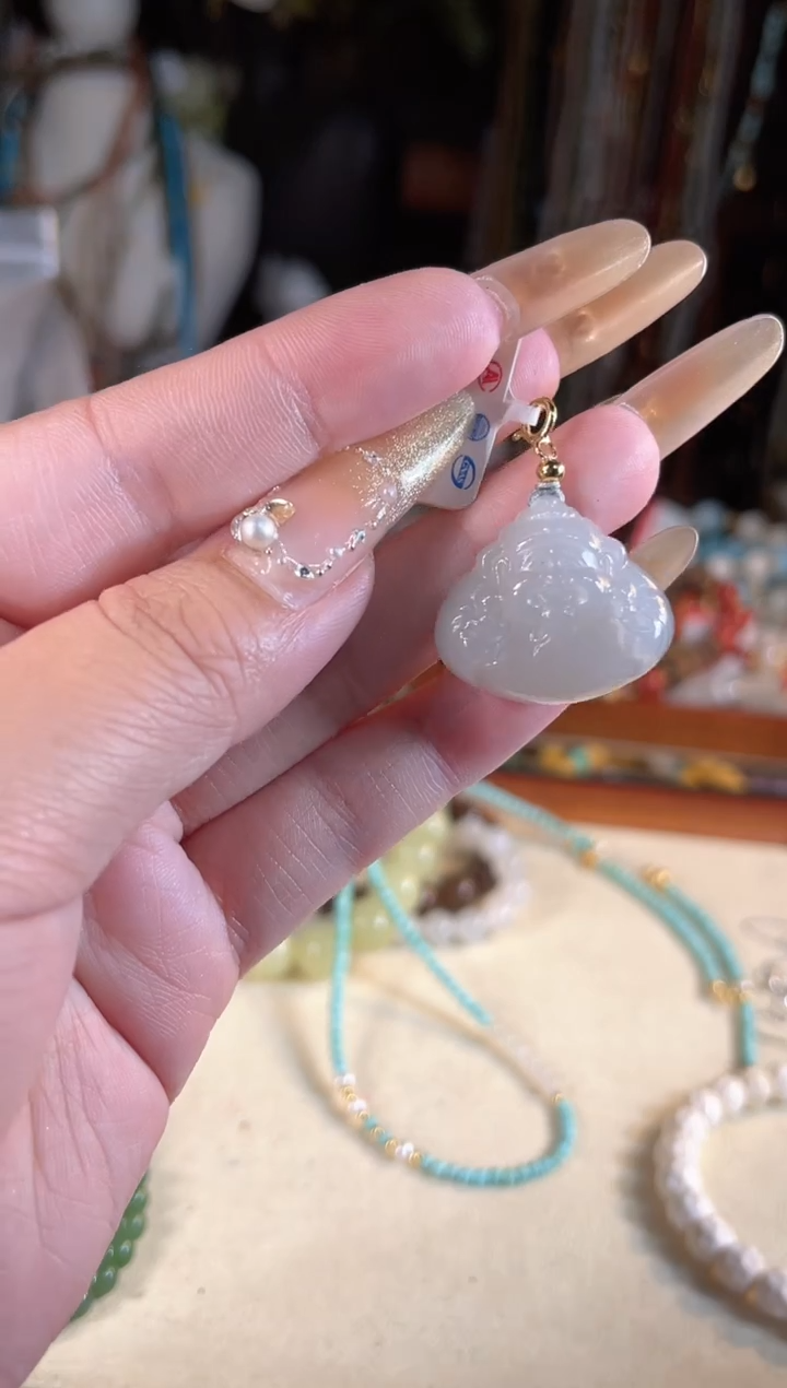 【闪购商品】和田玉吊坠(不含链)银S925镶嵌多样性发货其一