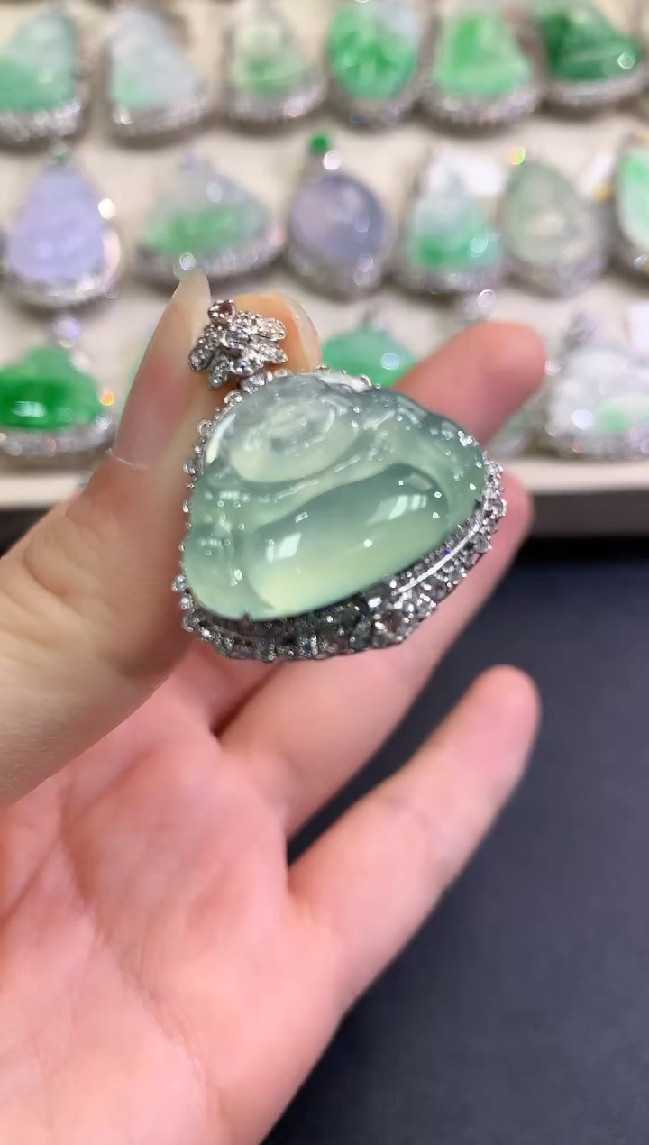 【闪购商品】翡翠颈饰18K金镶嵌C27    