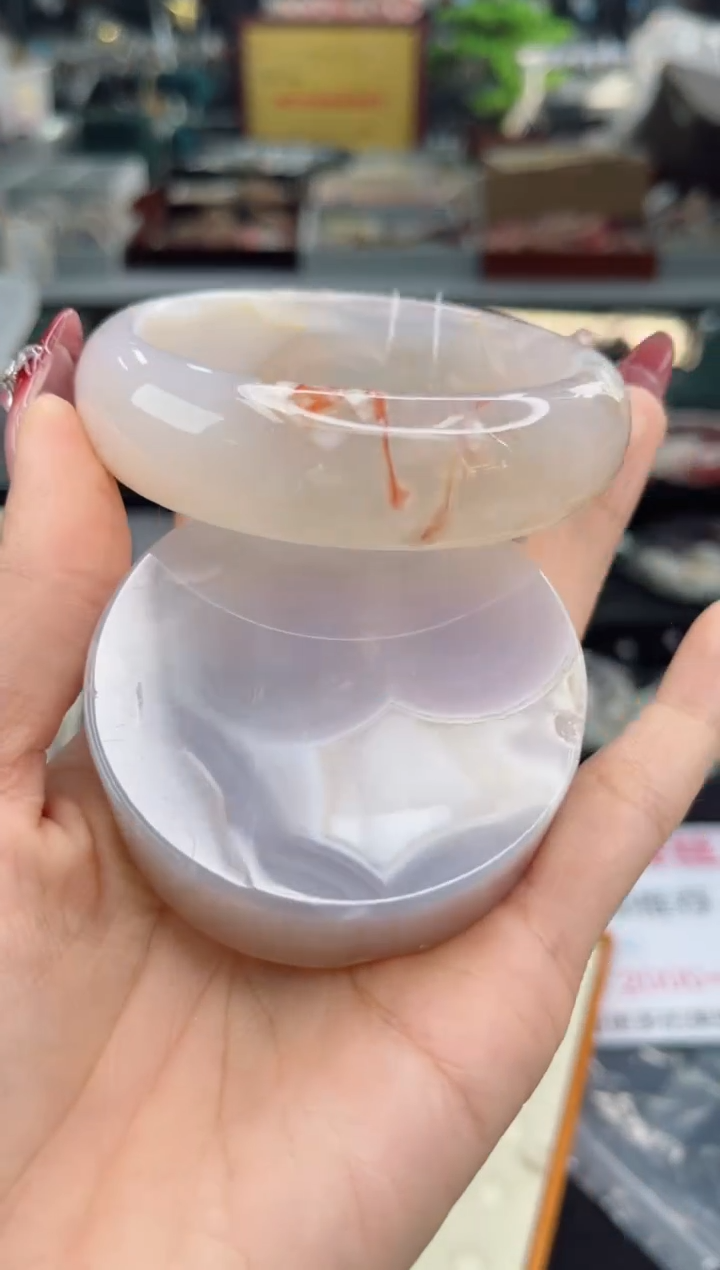 【闪购商品】石英质玉手镯未镶嵌61圈口（赠品镯心）3451121