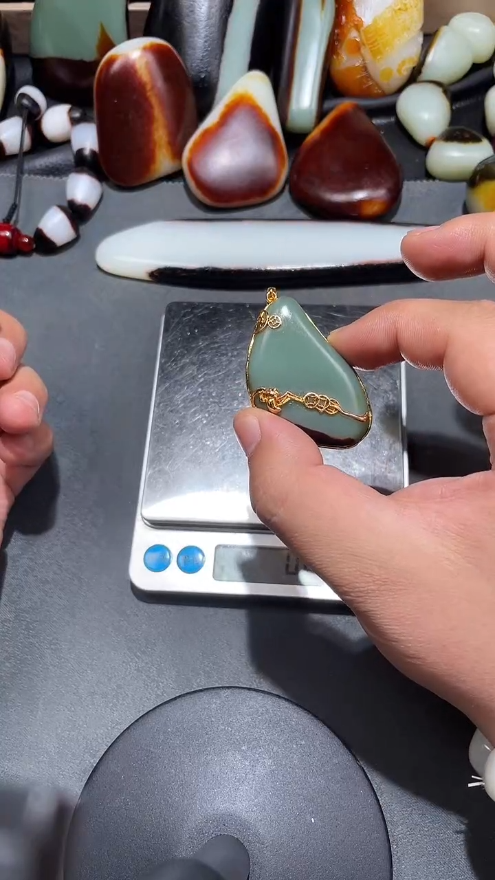 【闪购商品】和田玉挂件未镶嵌YL-LL-2.18-39多样性发货