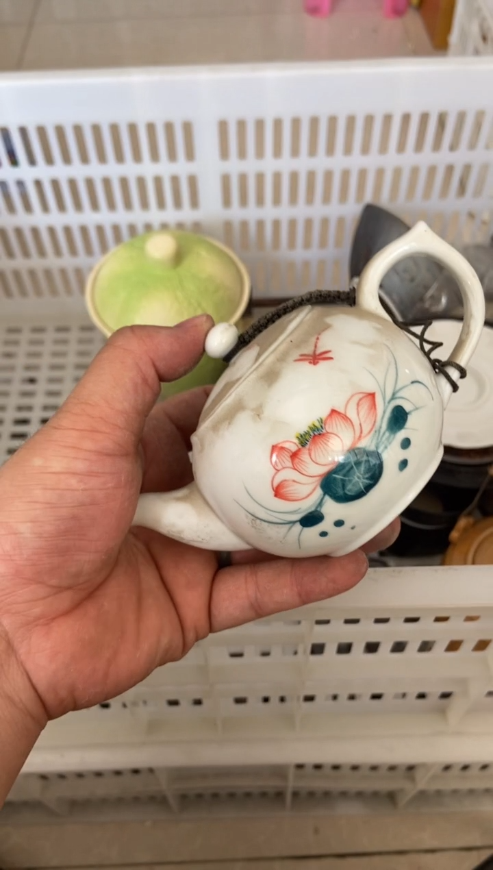 杯无运费险有瑕疵的摄影的产品有使用过的痕迹有点脏介意勿拍