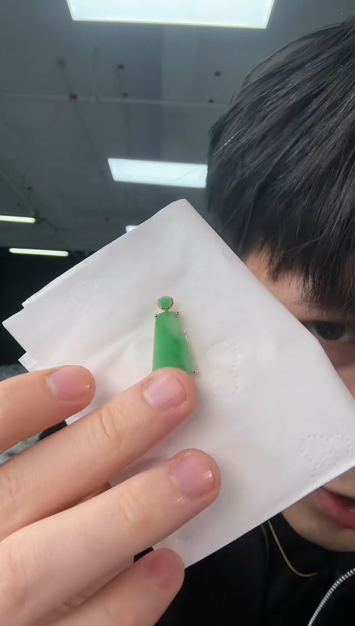 吊坠(不含链)18K金镶嵌翡翠翡翠吊坠