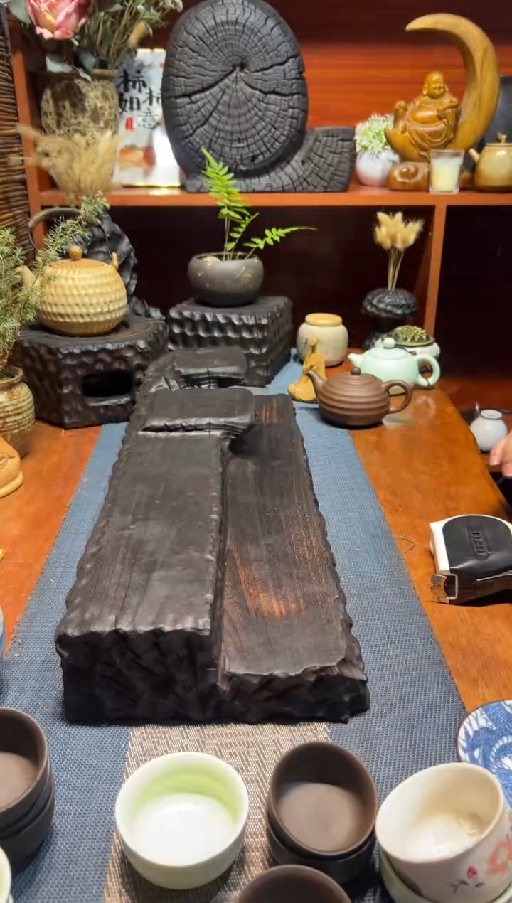 【闪购商品】香樟木木雕一物一拍