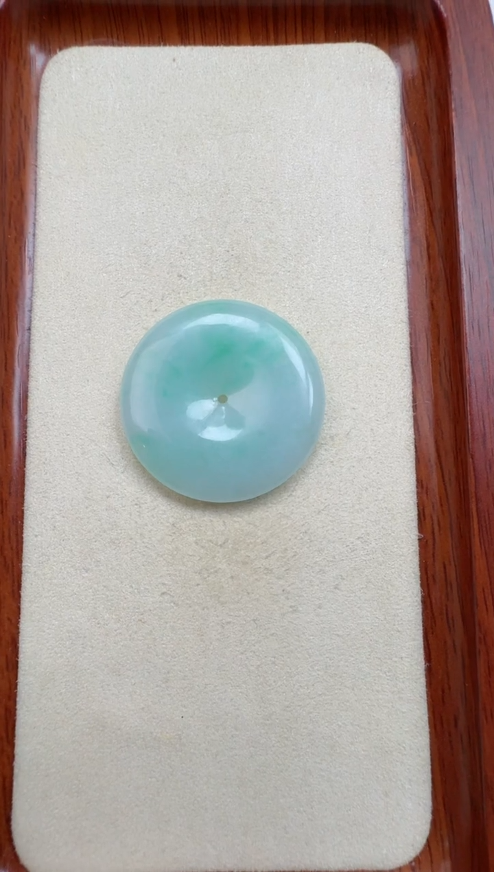 【闪购商品】翡翠吊坠(不含链)未镶嵌孤品