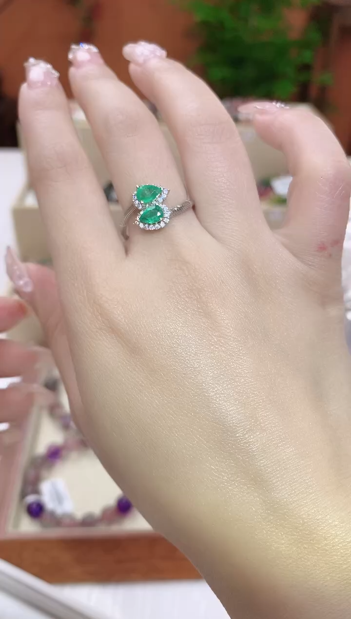 【闪购商品】祖母绿戒指银S925镶嵌祖母绿戒指多样性发货一件