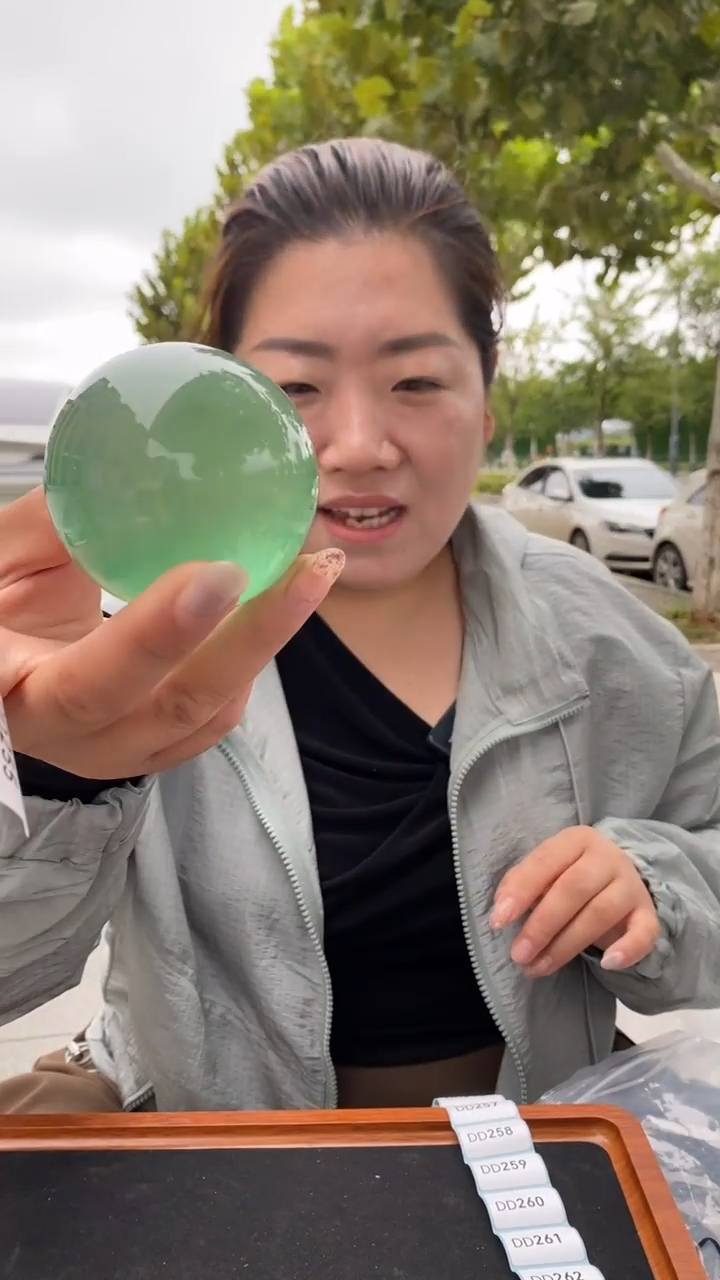 未镶嵌球萤石萤石球D255