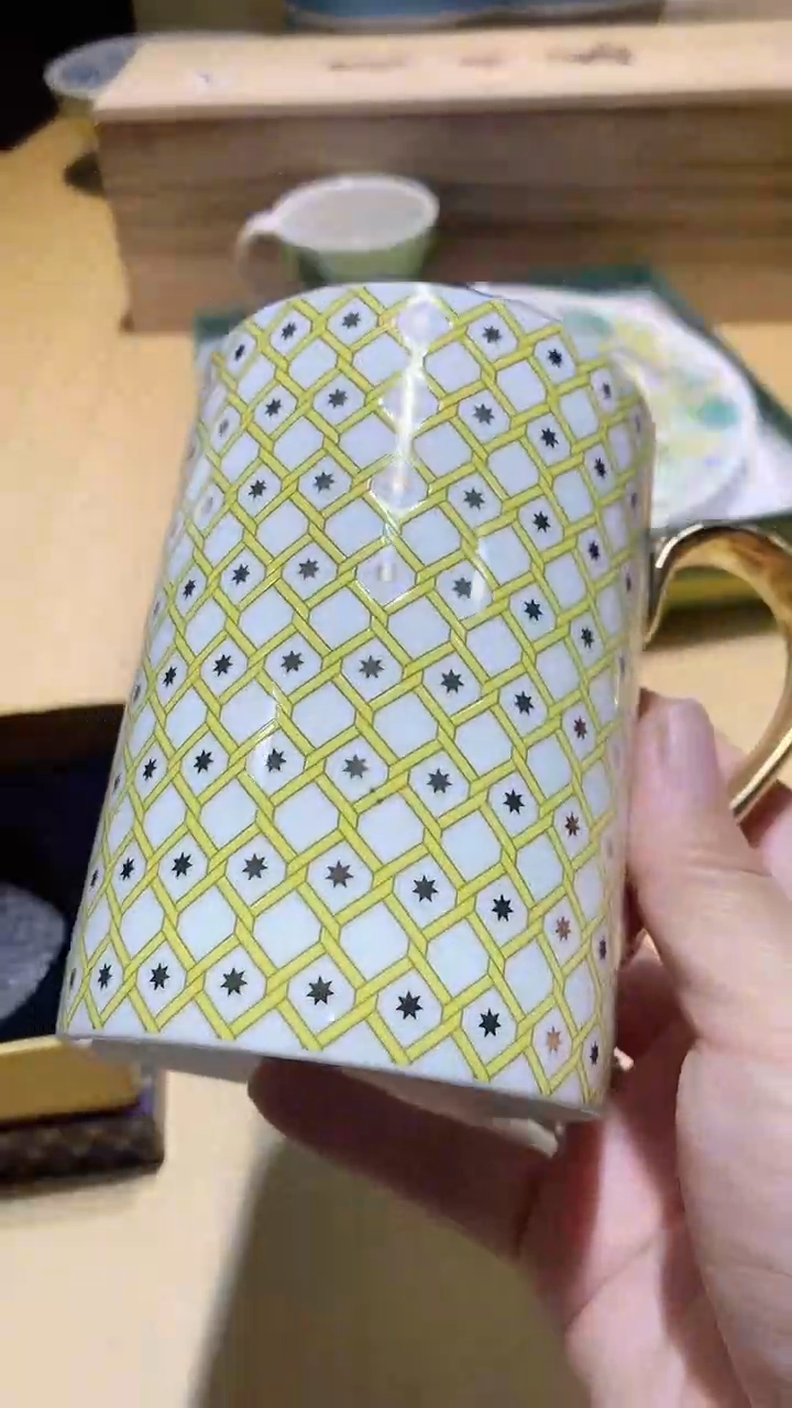 【闪购商品】瓷片锅碗瓢盆一件不剩