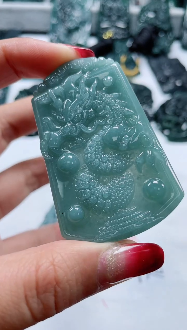 【闪购商品】翡翠颈饰未镶嵌多样性发货一件发货-龙牌