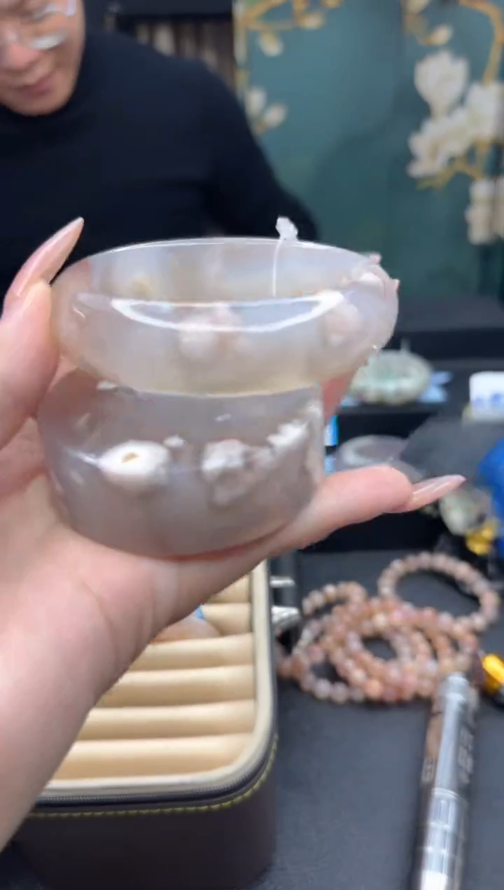 【闪购商品】石英质玉手镯未镶嵌1265（62圈赠送镯心）