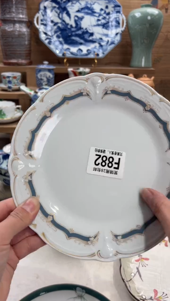 瓷片?****姐       F882