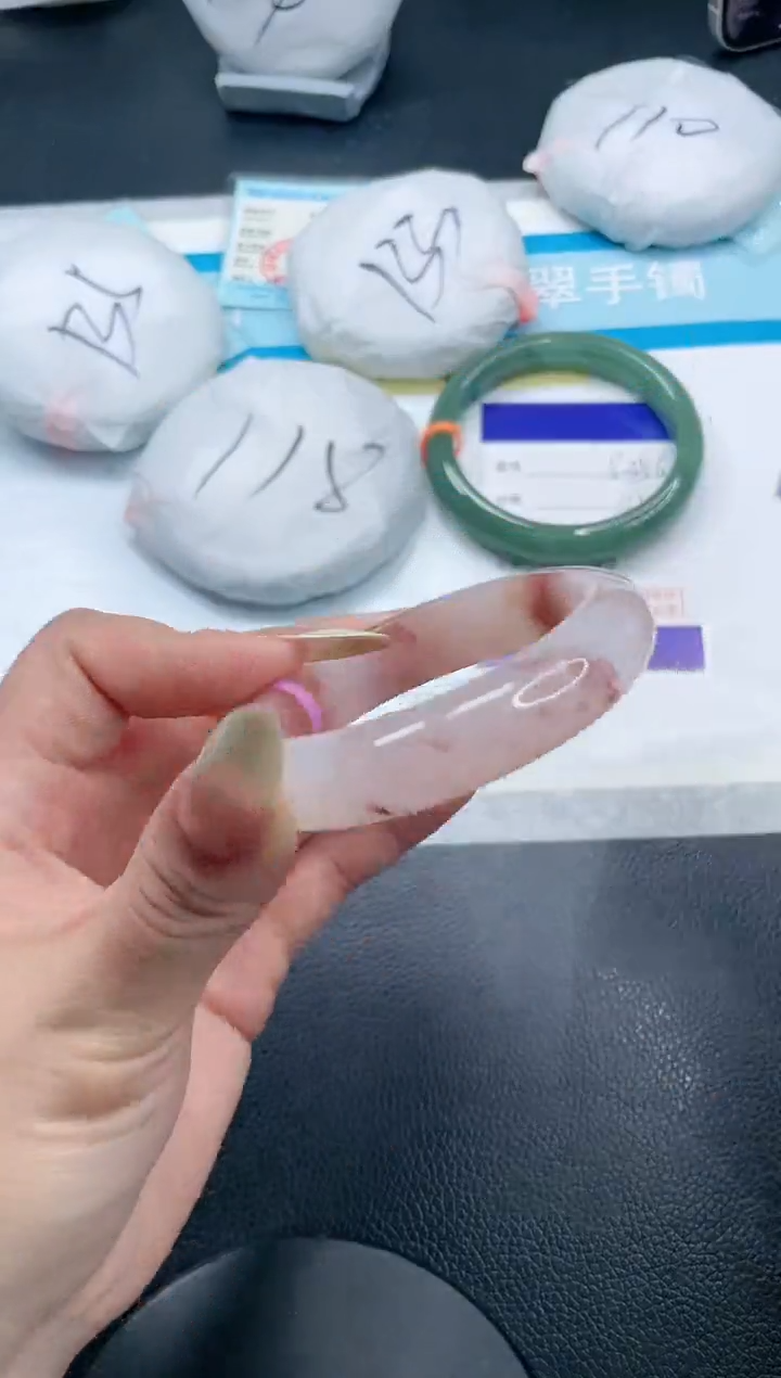 石英质玉手镯未镶嵌20S358-52