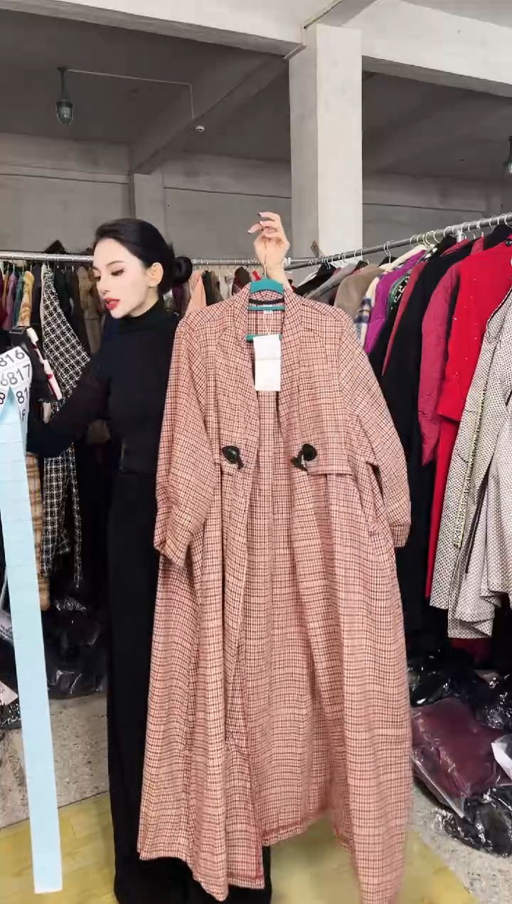 813闪购外套外披马甲打底裤子