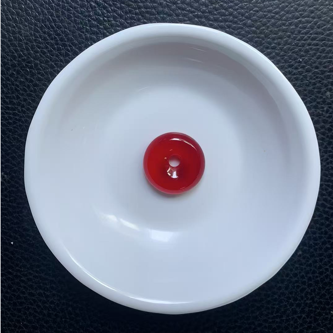 A622 鸽血红平安扣6.5mm*20mm 1个10元