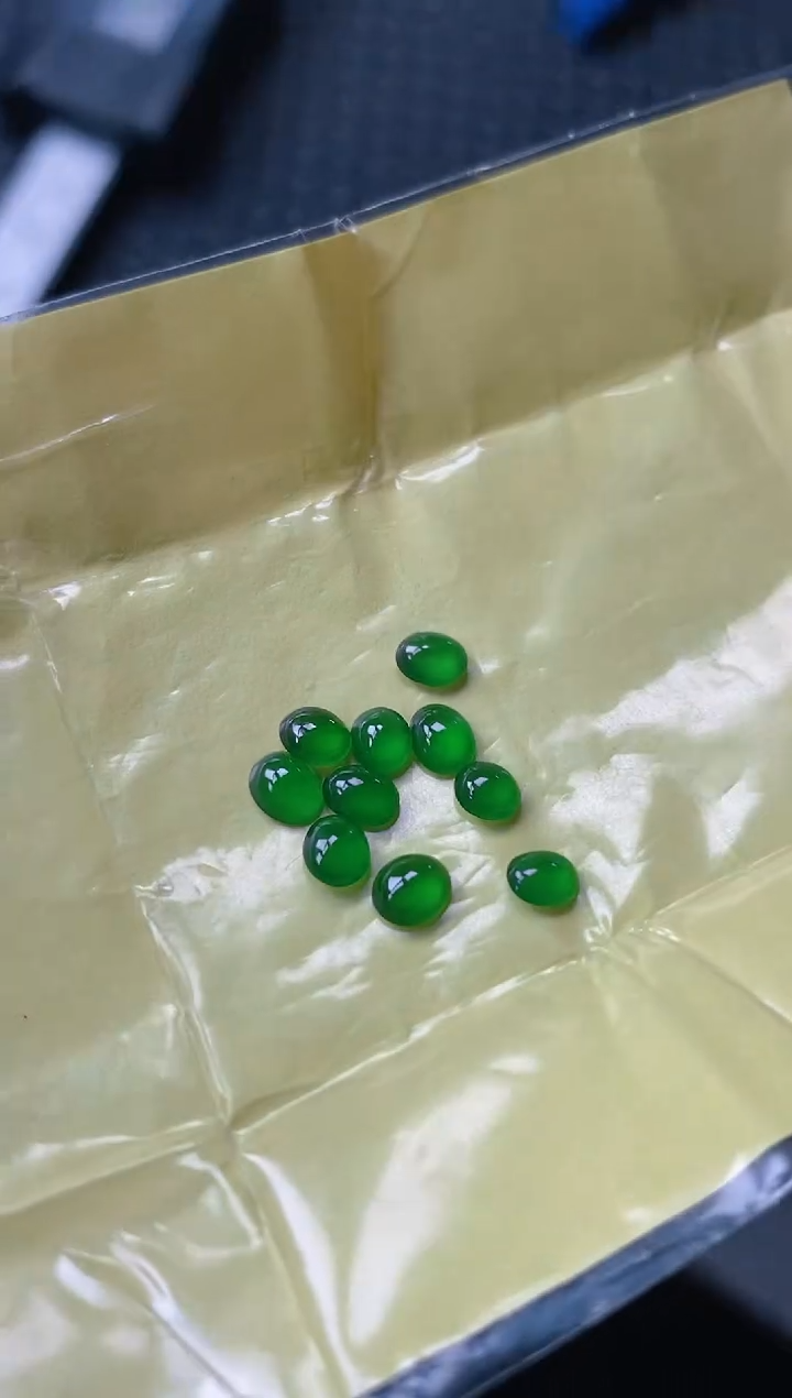 【闪购商品】定制翡翠未镶嵌天然A货翡翠40