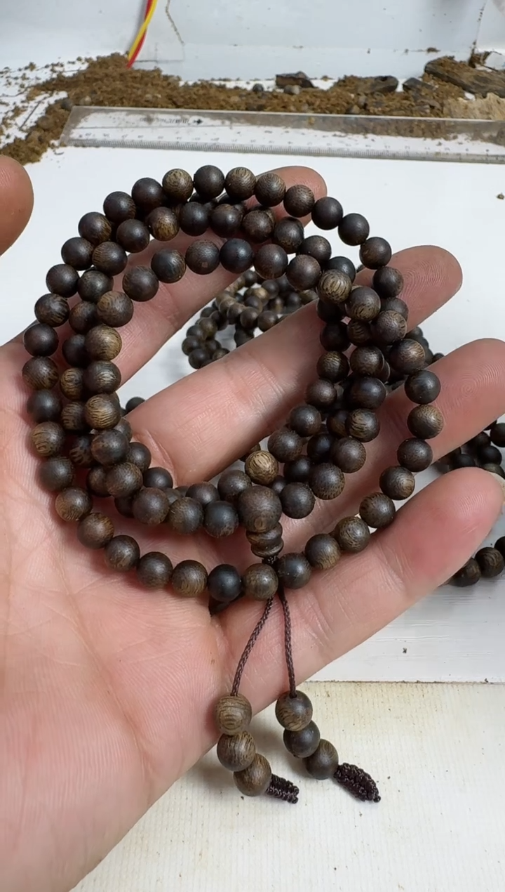 【闪购商品】沉香手串乌身0.6规格多圈16克