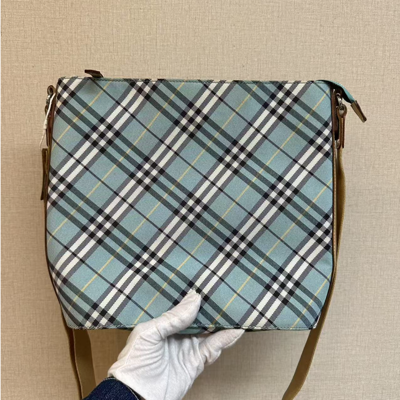 95新 BURBERRY/博柏利 湖蓝色格纹单肩包/云海优选/H05137