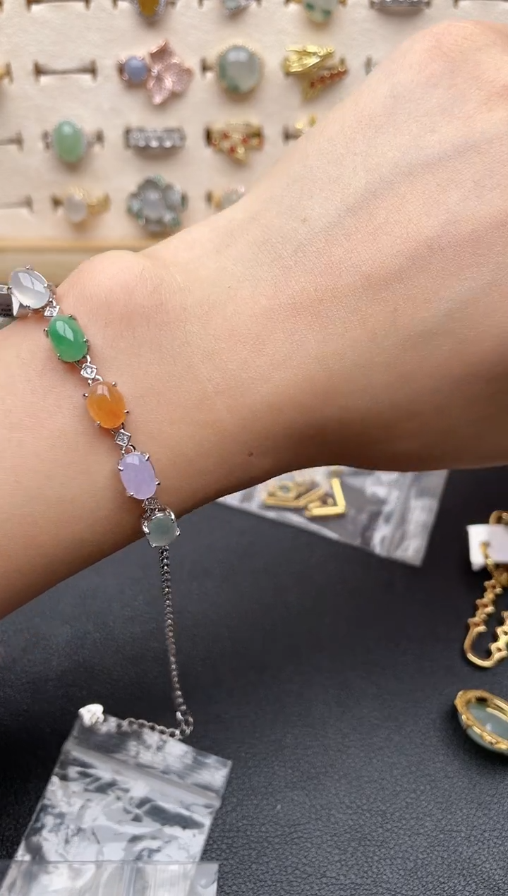 【闪购商品】翡翠手链银S925镶嵌一物一证一礼盒