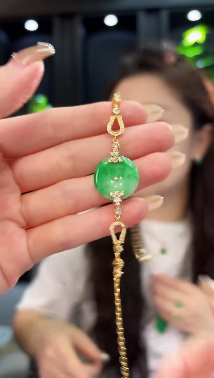 未镶嵌手链翡翠缅料A货/多样性发货/一件