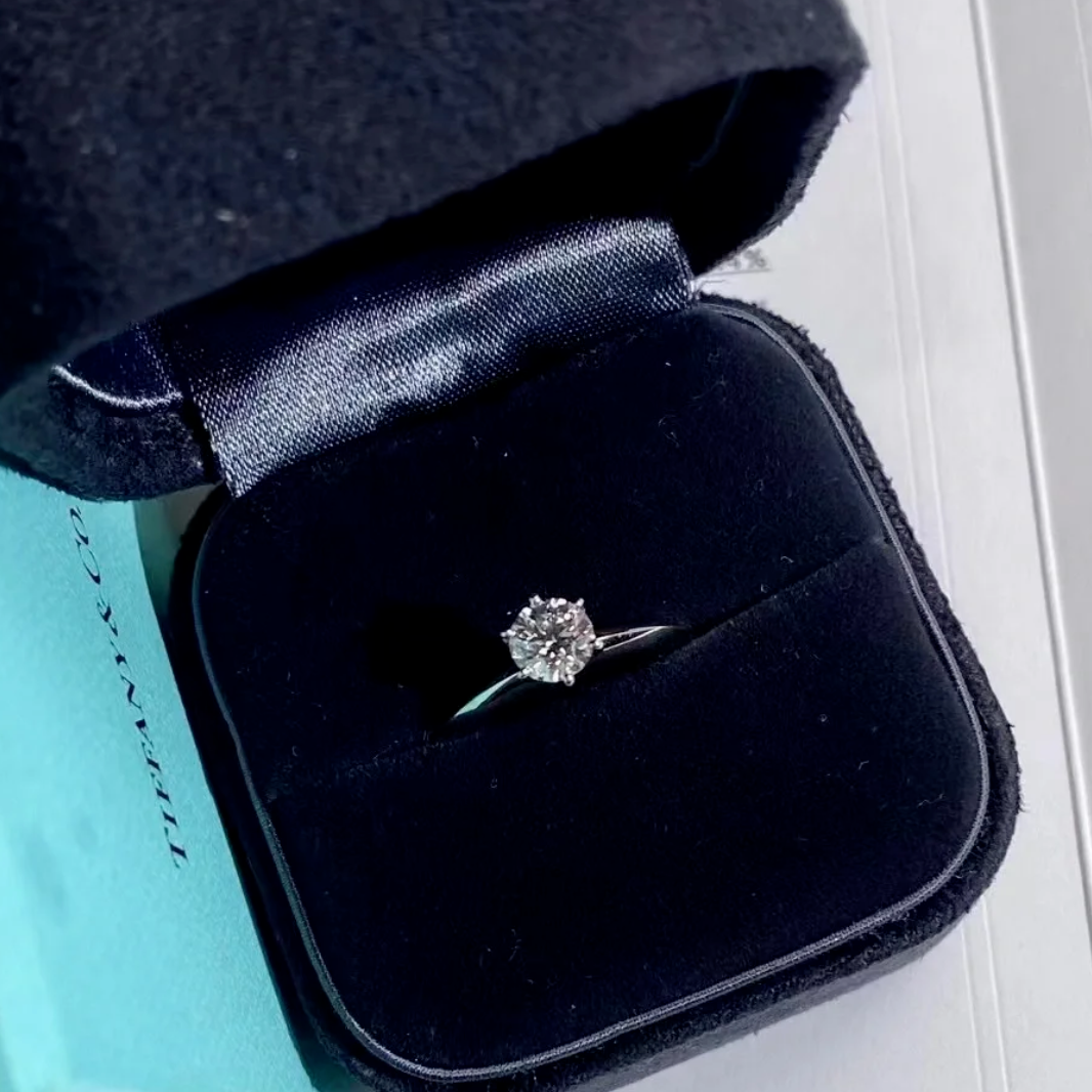 99新 Tiffany & Co./蒂芙尼 小花6珊 蒂芙尼 六爪钻戒 0.42克拉