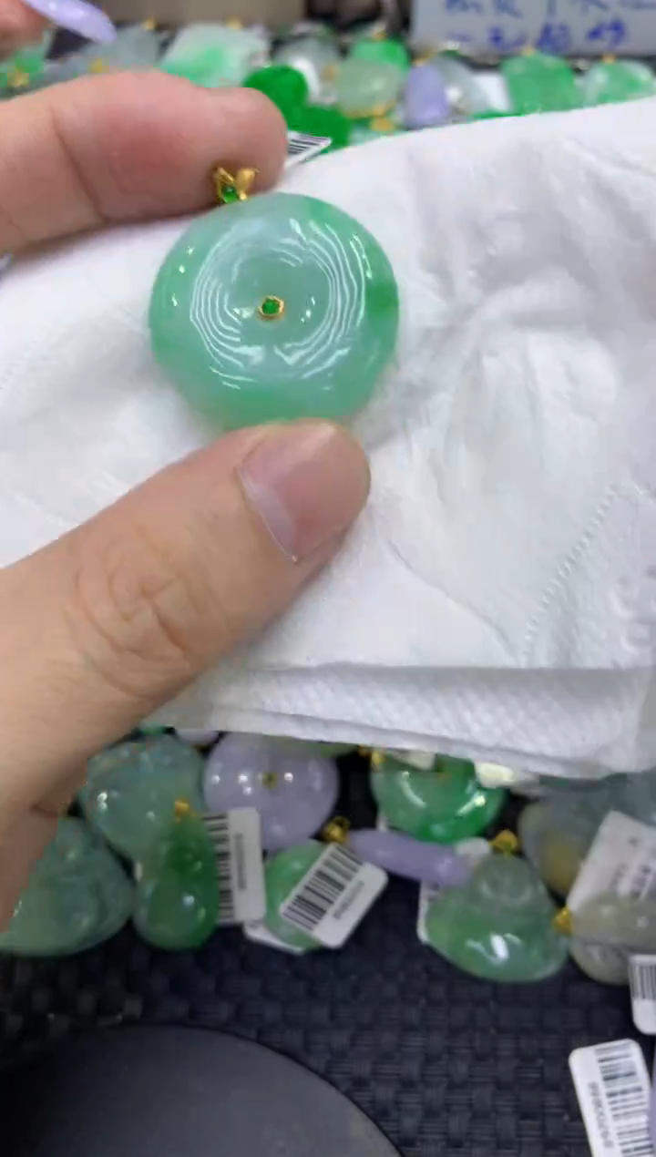 颈饰18K金镶嵌翡翠天然缅甸A货翡翠